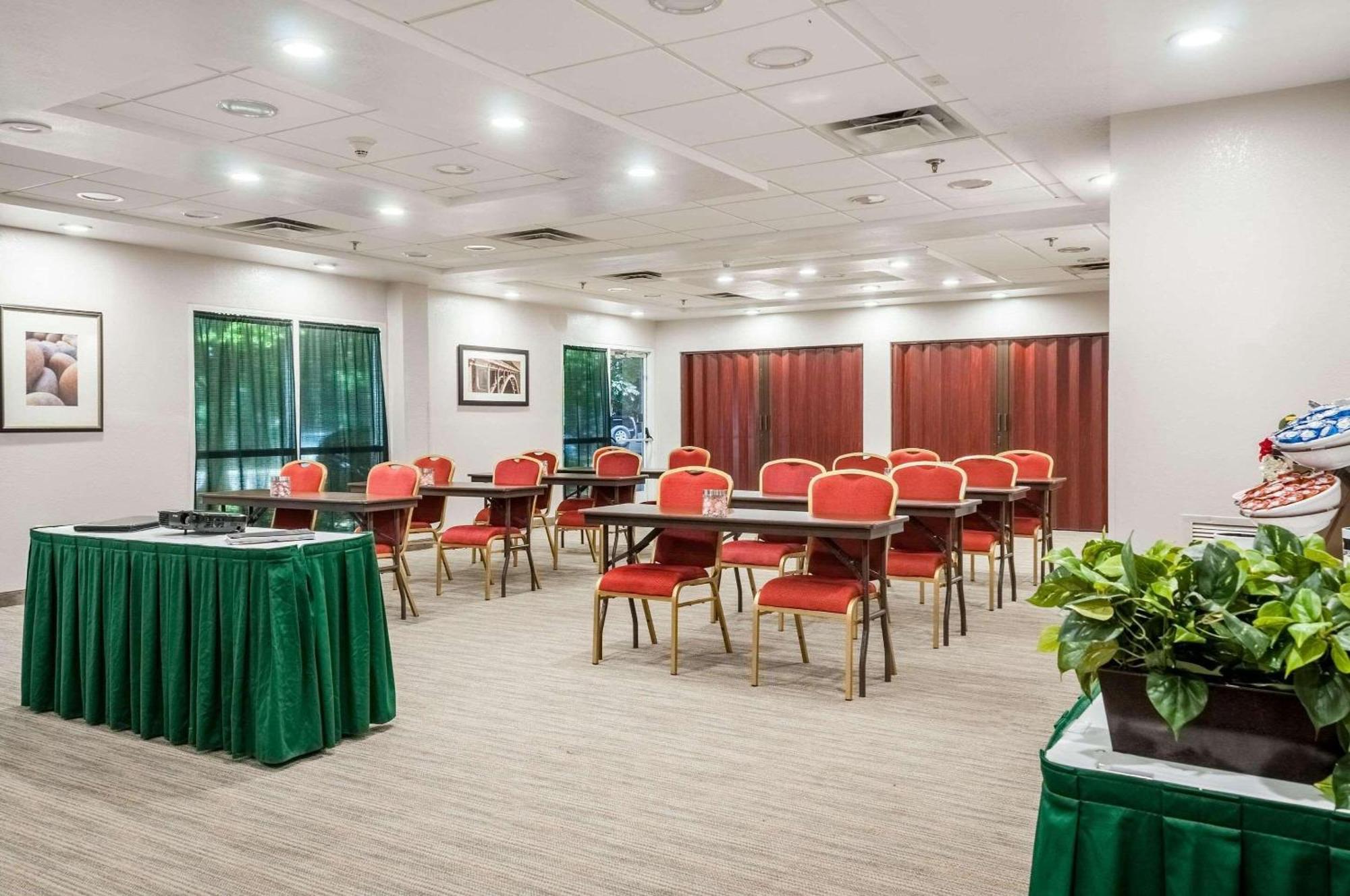 Country Inn & Suites By Radisson, Cookeville, Tn Dış mekan fotoğraf